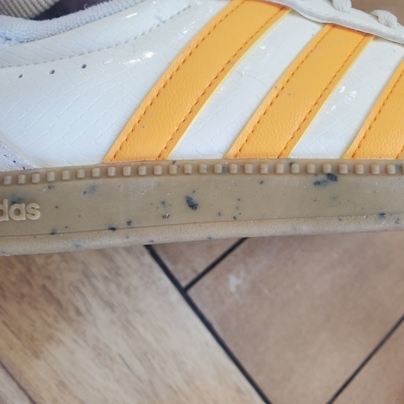 Addidas‎ shoes - Picture 9 of 10